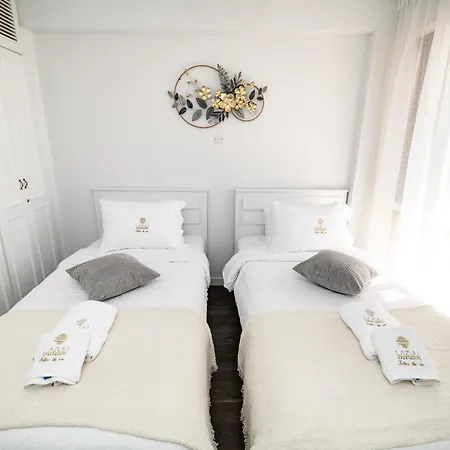 Lazuli Beachfront Sea View Ap144 Apartment Larnaca