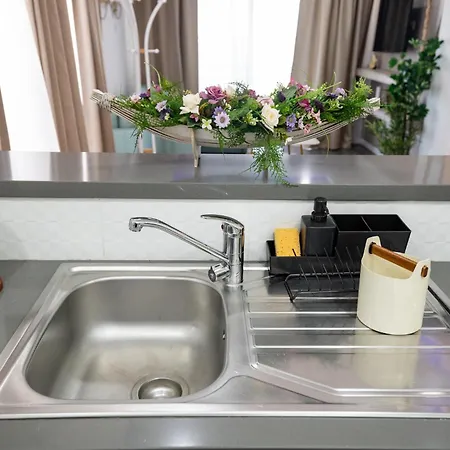 Lazuli Beachfront Sea View Ap144 * Larnaca