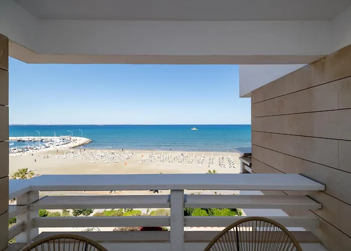 Lazuli Beachfront Sea View Ap144 Appartamento