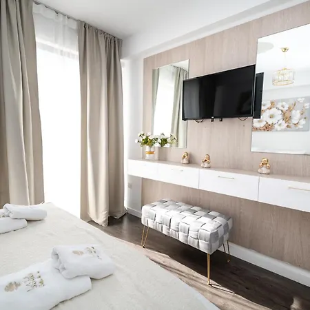 Lazuli Beachfront Sea View Ap144 Apartament