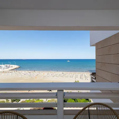 Lazuli Beachfront Sea View Ap144 דירה