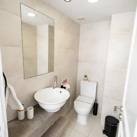 Lazuli Beachfront Sea View Ap144 *