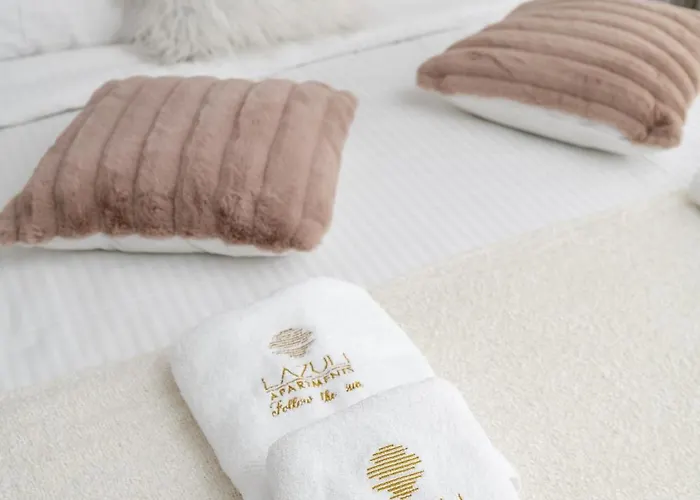 Lazuli Beachfront Sea View Ap144