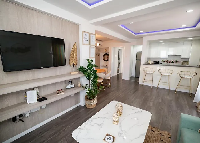 Апартаменты Lazuli Beachfront Sea View Ap144