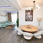 Lazuli Beachfront Sea View Ap144 * لارنكا