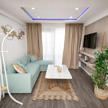 شقة Lazuli Beachfront Sea View Ap144
